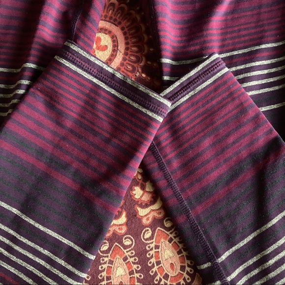 Athleta Purple Stripe Chaturanga Legging Size M - Picture 5 of 12